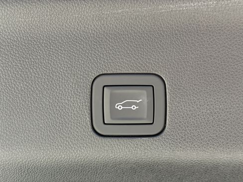 Used 2026 Cadillac Escalade V AWD/4WD image 11