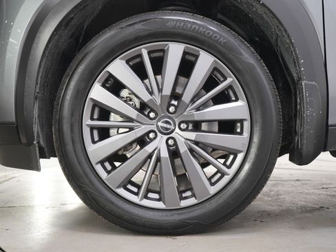 Used 2023 Nissan Pathfinder SL w/ SL Premium Package image 30