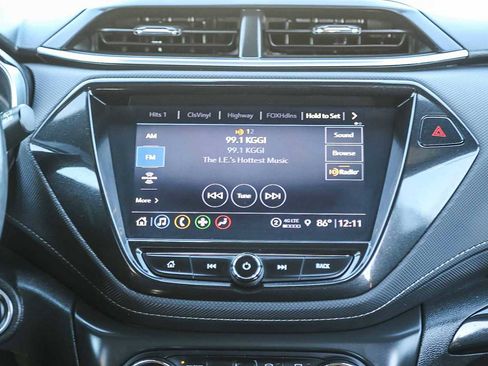 Used 2022 Chevrolet TrailBlazer ACTIV w/ Technology Package image 13