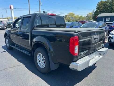 Used 2017 Nissan Frontier SV AWD/4WD image 7