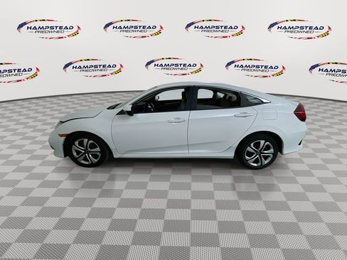 Used 2019 Honda Civic LX image 5