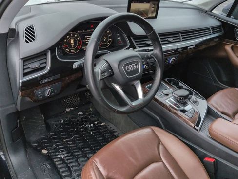 Used 2017 Audi Q7 3.0T Premium Plus image 2