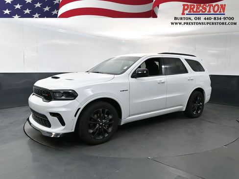 Used 2025 Dodge Durango R/T w/ Blacktop Package AWD/4WD image 1