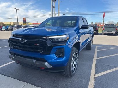 Used 2023 Chevrolet Colorado Z71 w/ Z71 Convenience Package 2