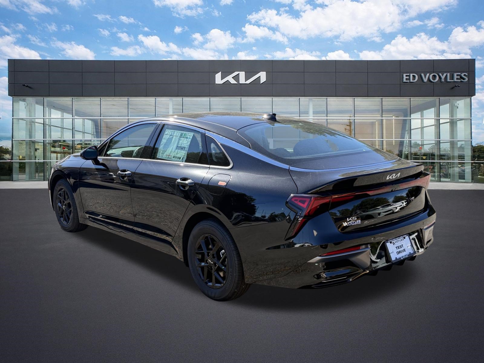 New 2027 Kia K5 LXS FWD image 5