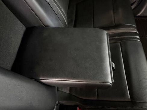 Used 2019 Ford F150 Raptor w/ Equipment Group 802A Luxury AWD/4WD image 31