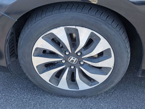 Used 2014 Honda Accord Hybrid Sedan image 13