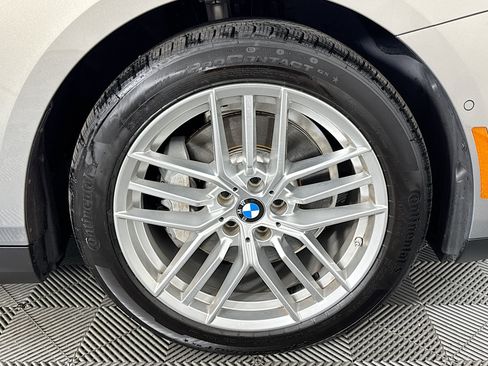 Used 2024 BMW 530i w/ Premium Package RWD image 30