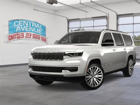 New 2025 Jeep Wagoneer L Series II image 1