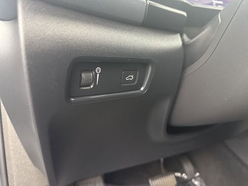 Used 2022 Polestar Polestar 2 image 25