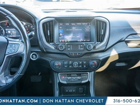 Used 2022 GMC Terrain AT4 w/ Infotainment Package II image 8