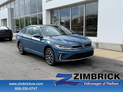 New 2025 Volkswagen Jetta SE