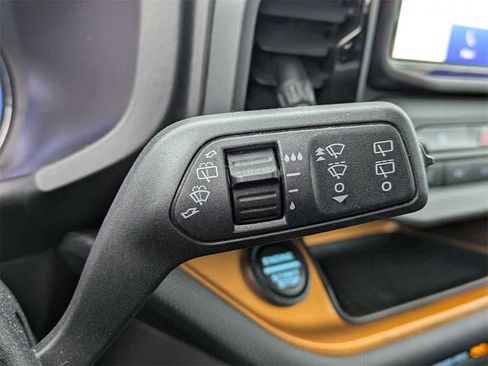 Used 2022 Ford Bronco Sport Badlands image 24