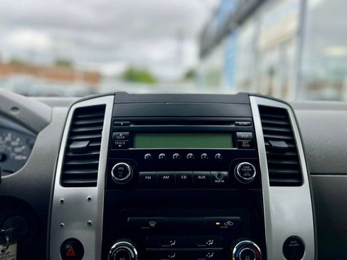 Used 2017 Nissan Frontier S image 20