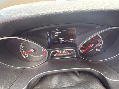 Used 2013 Ford Focus ST FWD image 17