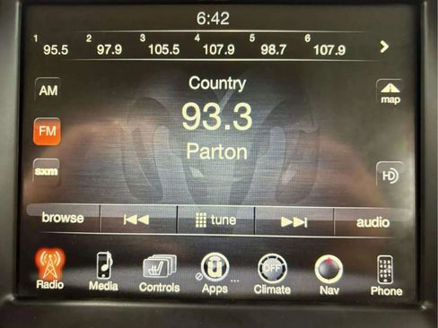 Used 2016 RAM 3500 Laramie w/ Cold Weather Group image 18