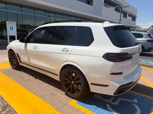 Used 2024 BMW X7 M60i w/ Executive Package AWD/4WD image 4