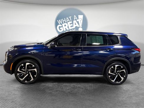 Used 2023 Mitsubishi Outlander SEL image 7