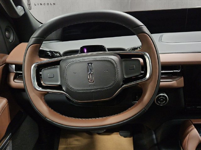 New 2027 Lincoln Navigator L Reserve AWD/4WD image 14