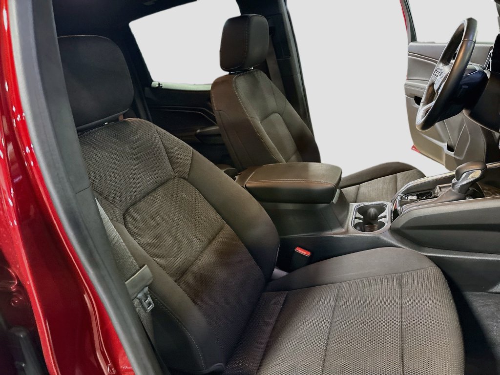 Used 2025 GMC Canyon Elevation w/ Convenience Package RWD image 28