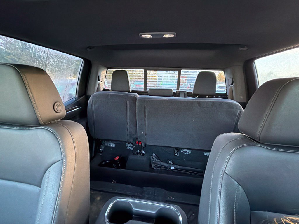 Used 2025 Chevrolet Silverado 1500 LT Trail Boss w/ Convenience Package II AWD/4WD image 17