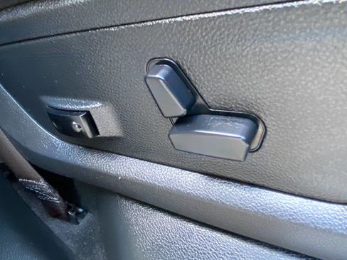 Used 2017 RAM 1500 Limited AWD/4WD image 60