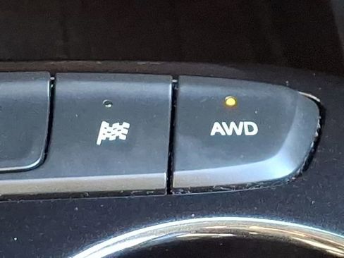 Certified 2022 Chevrolet TrailBlazer LT w/ Convenience Package image 25