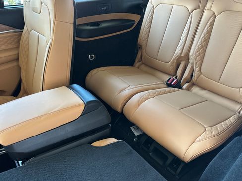 Used 2025 Jeep Grand Cherokee L Summit image 15