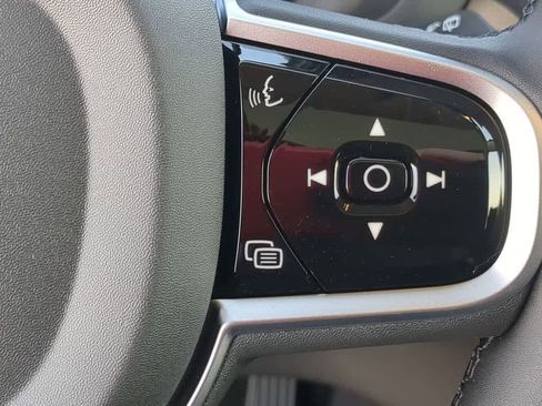 New 2026 Volvo XC60 B5 Plus w/ Protection Package Premier image 23