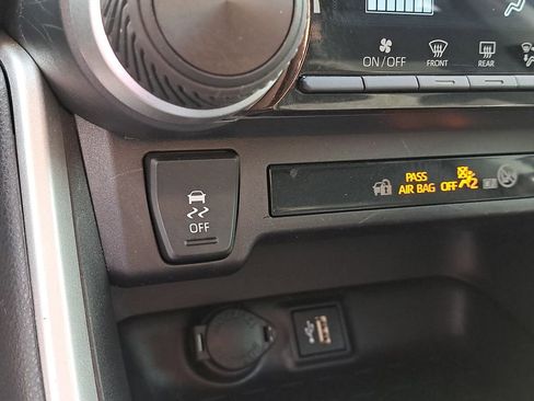 Certified 2024 Toyota RAV4 LE image 24