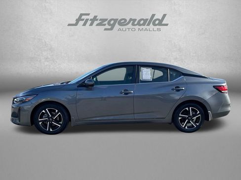 Used 2024 Nissan Sentra SV w/ All-Weather Package image 3