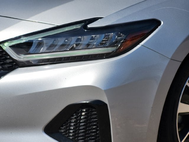 Used 2022 Nissan Maxima SV w/ Floor Mat Group FWD image 5
