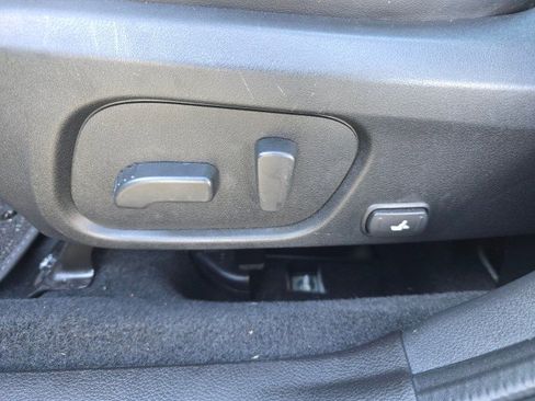 Used 2018 Subaru Forester 2.5i Touring image 27