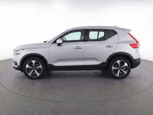 Certified 2023 Volvo XC40 B5 Plus w/ Protection Package Premier AWD/4WD image 44