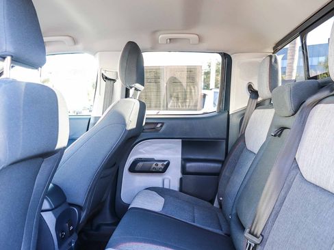 Used 2023 Ford Maverick XLT w/ XLT Luxury Package image 18