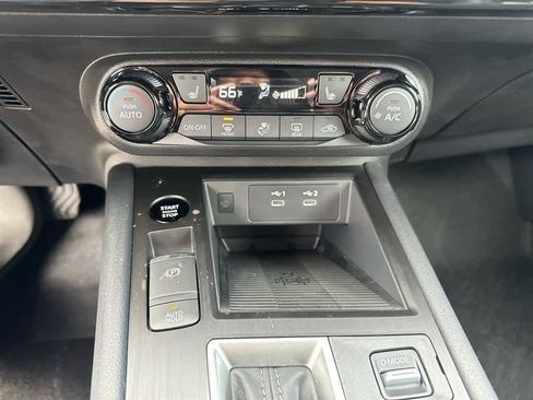 New 2026 Nissan Kicks SV w/ Cold Weather Package image 19