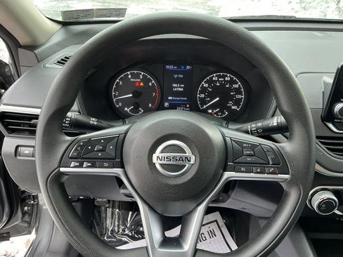 Used 2022 Nissan Altima 2.5 S image 12