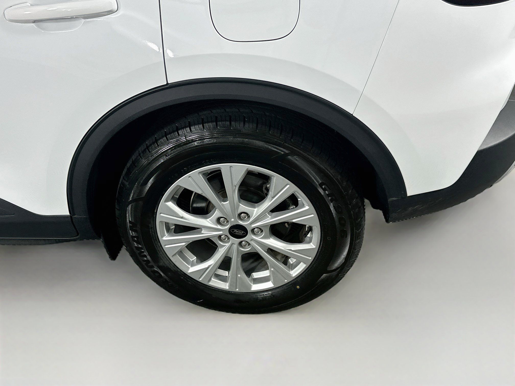 Used 2025 Ford Escape Active FWD image 11