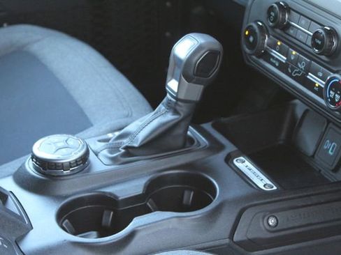 Used 2021 Ford Bronco 4-Door image 25