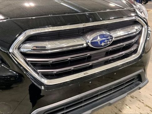 Used 2018 Subaru Outback 2.5i Limited AWD/4WD image 30