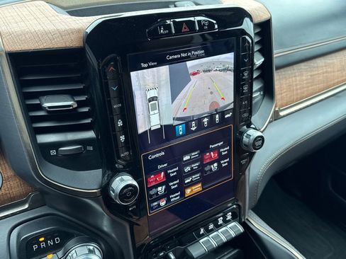 Used 2021 RAM 1500 Limited image 7