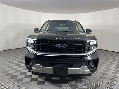 Used 2025 Ford Expedition Platinum