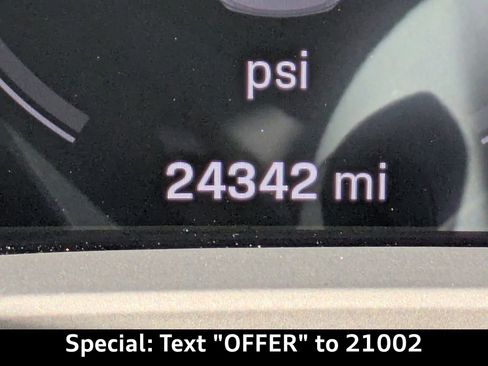 Used 2023 Porsche Taycan GTS image 32