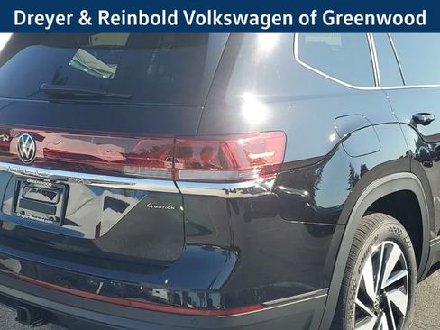 New 2026 Volkswagen Atlas SE image 5