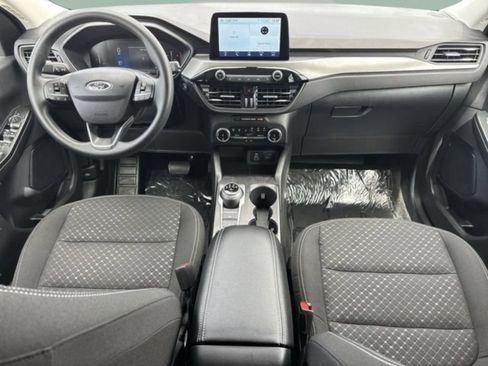 Used 2025 Ford Escape Active AWD/4WD image 16