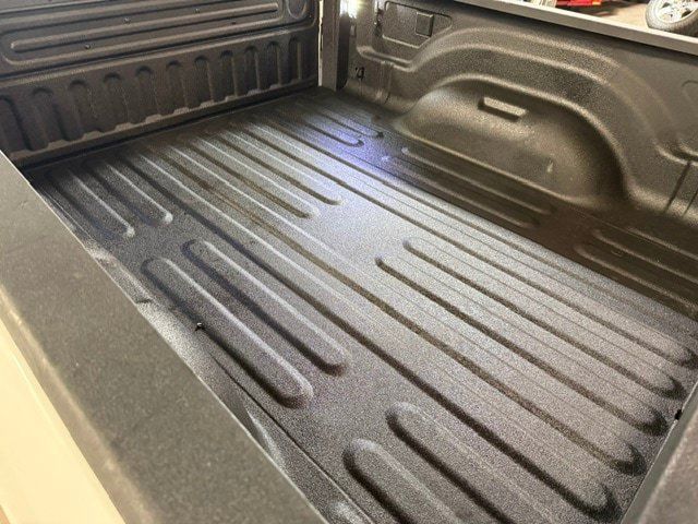 Used 2025 RAM 2500 Big Horn AWD/4WD image 19