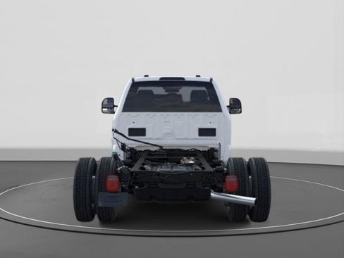 New 2026 Ford F450 XL w/ XL Chrome Package RWD image 5