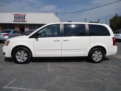 Used 2010 Dodge Grand Caravan SE w/ Climate Group