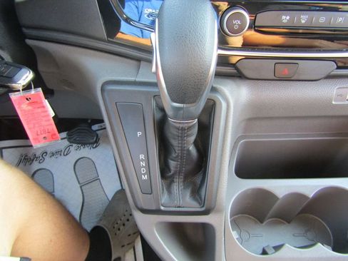 Used 2023 Ford Transit 350 XLT image 27