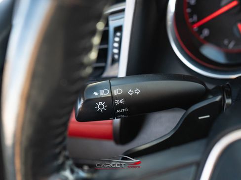 Used 2020 Toyota Camry XSE image 25